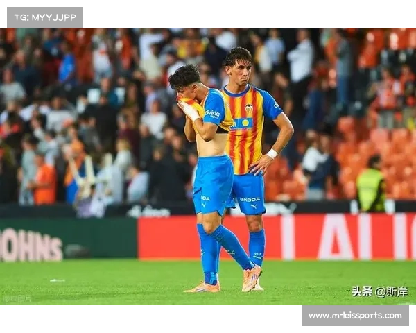 瓦伦西亚计划退租拉马扎尼,夏季转会操作被批失败